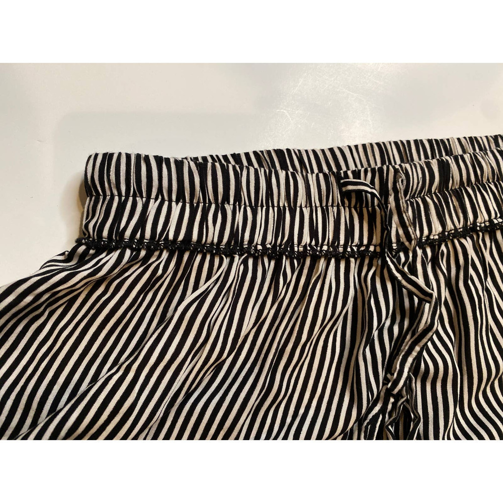 Polly Black & white skirt - Picture 5 of 7